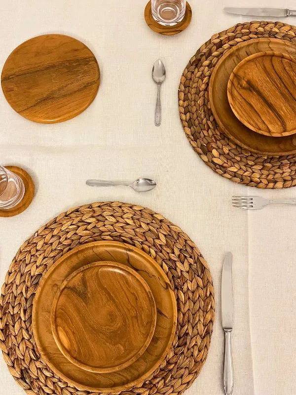 Assiette en bois artisanal (22 cm) 