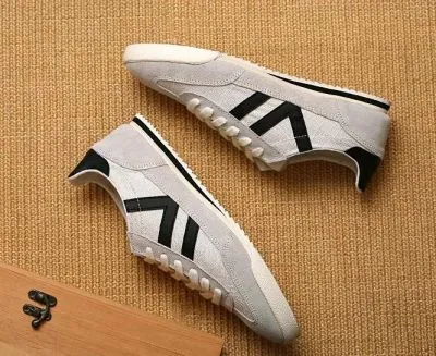 Chaussures de Sport Runners avec Double Bande V Côté